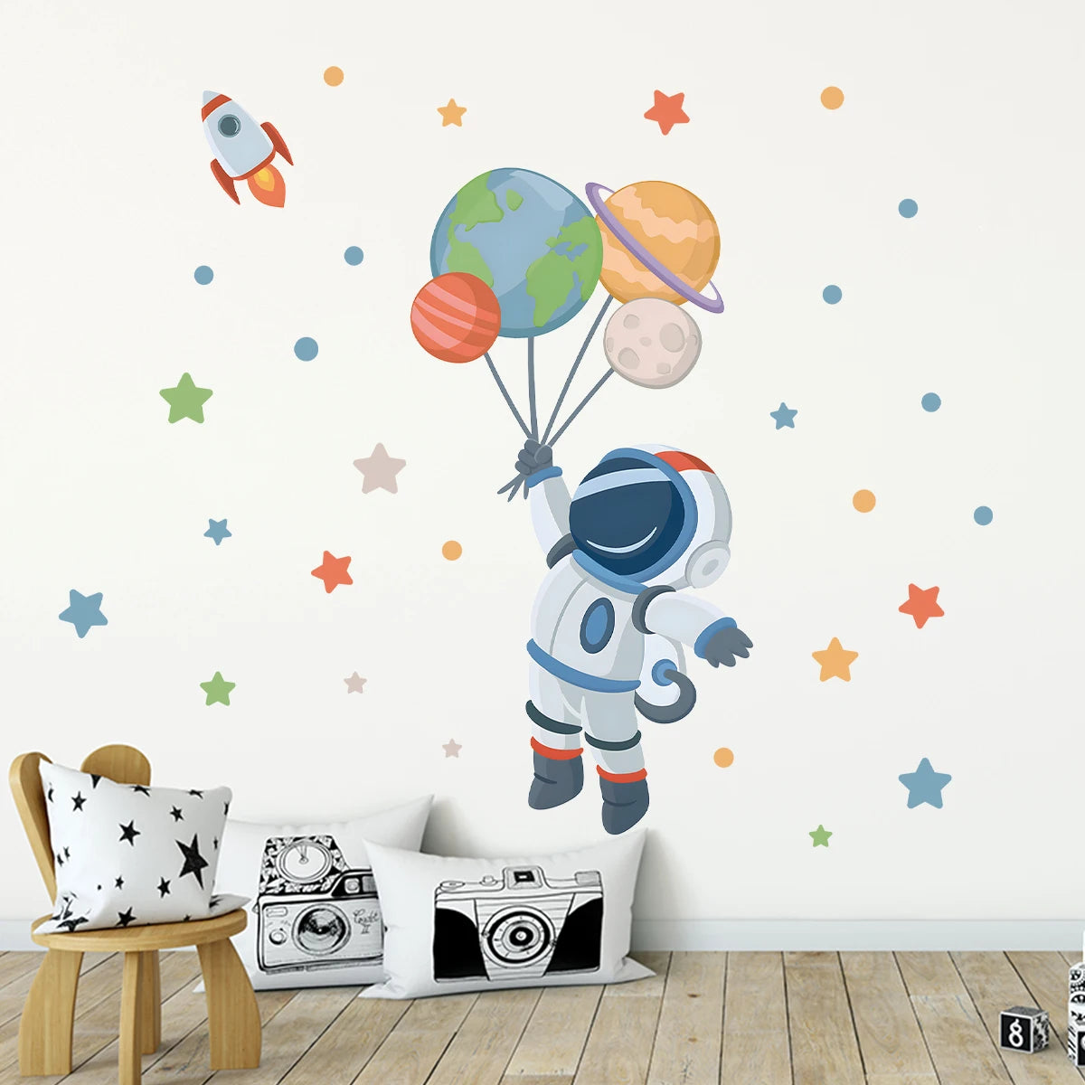 1Pc Cartoon Planet Star Astronaut Wall Sticker Children Boy Room Decoration Bedroom Kids Room Wall Decals Living Room Decor Home